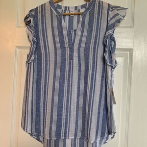 Striped top, size large, blue/white stripe